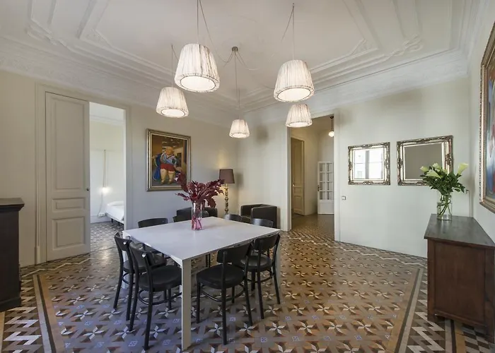 Apartment Sibsbcn- Rambla- Family Friends Business Barcelona